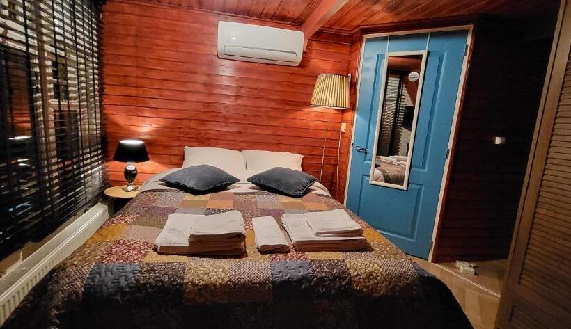 חדר דלוקס, Bed & Breakfast Moments