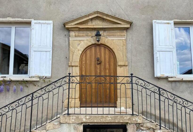 정원 전망 4인용 스탠다드 룸, Château De Chatenay   Macon