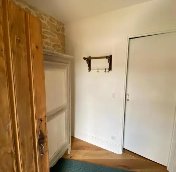 スタンダードルーム, Château De Chatenay Macon