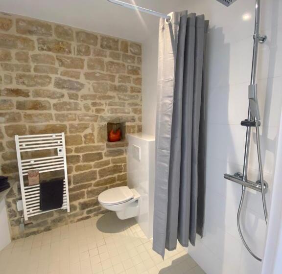 장애인을 위한 스탠다드 룸, Château De Chatenay   Macon