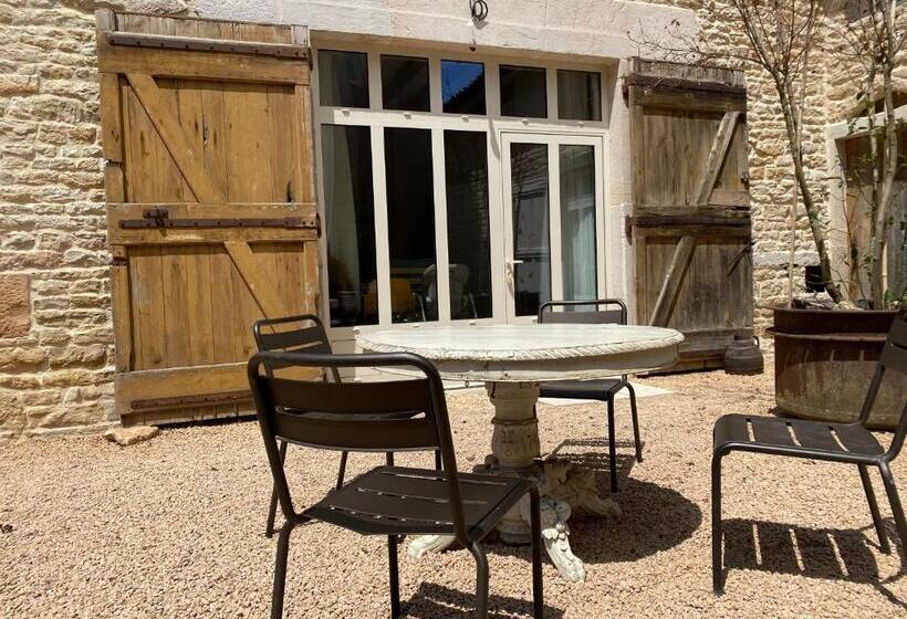 장애인을 위한 스탠다드 룸, Château De Chatenay   Macon