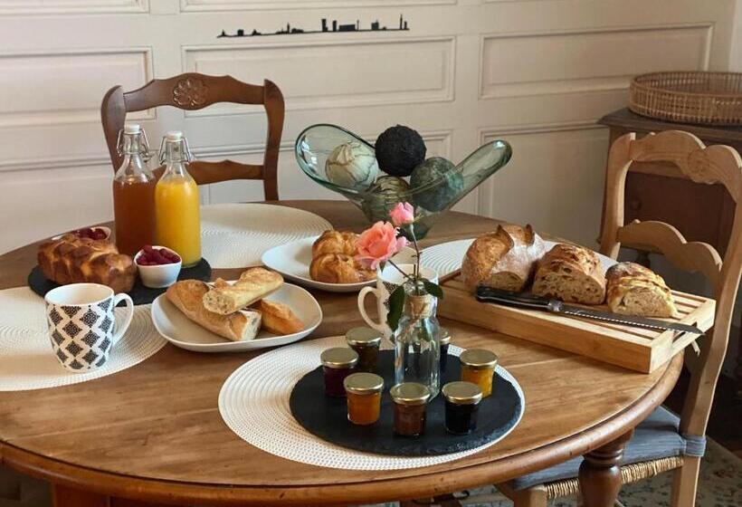 정원 전망 4인용 스탠다드 룸, Château De Chatenay   Macon