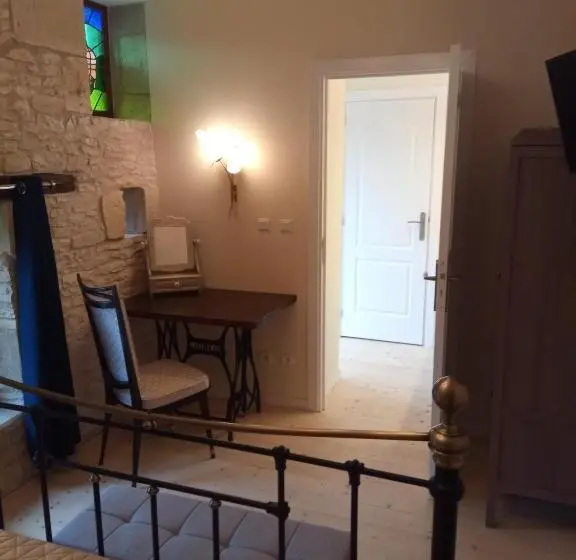 デラックスルーム, The Piggeries At La Maison Tumtum Arbre
