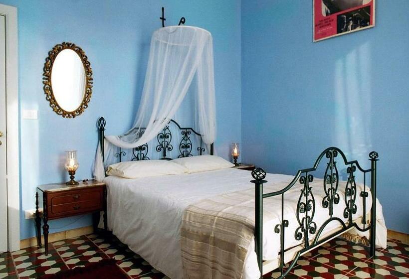 اتاق استاندارد با سرویس بهداشتی مشترک, 5 Balconi B&b