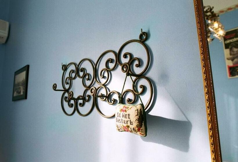 غرفة قياسية حمام مشترك, 5 Balconi B&b