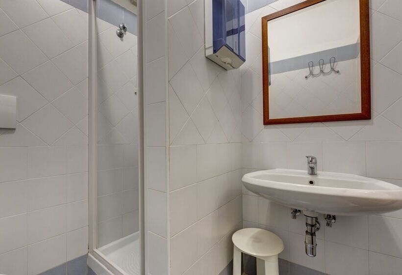 اتاق استاندارد با سرویس بهداشتی مشترک, San Samuele