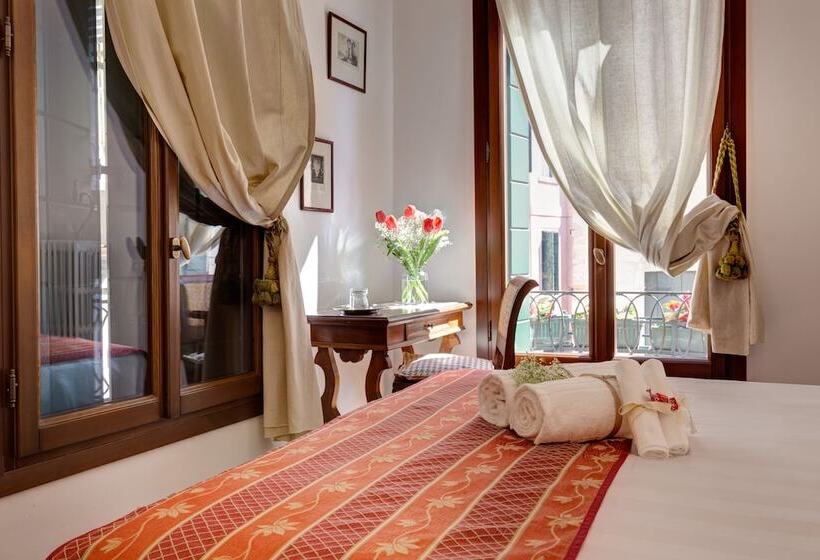 اتاق استاندارد با سرویس بهداشتی مشترک, San Samuele