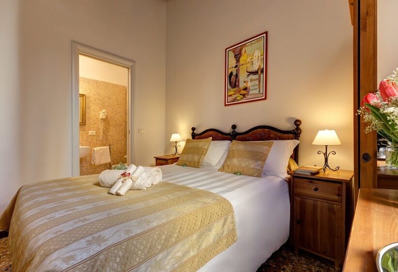 اتاق اکونومی, San Samuele