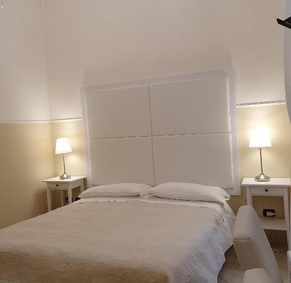 シングルデラックスルーム, B&b Diana