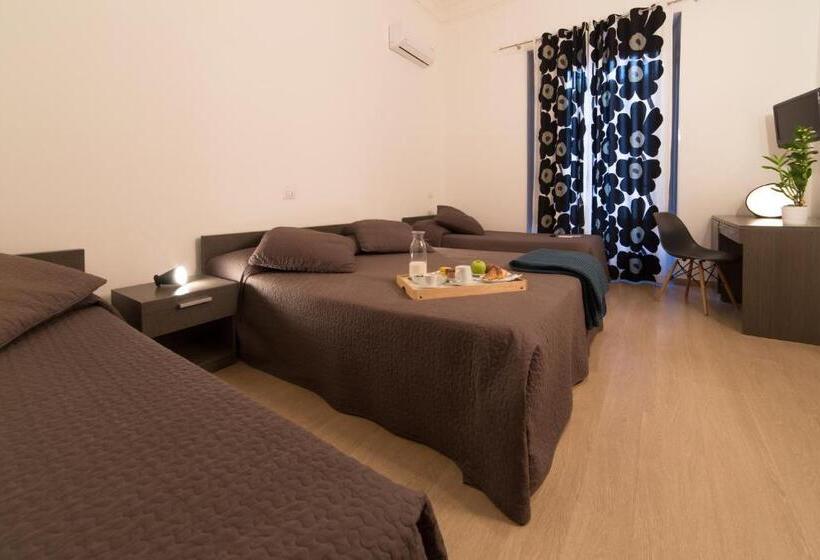 Camera Familiare Superiore, Suite Inn Catania