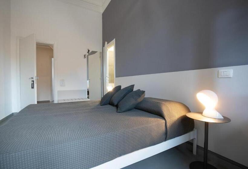 Camera Standard, Suite Inn Catania