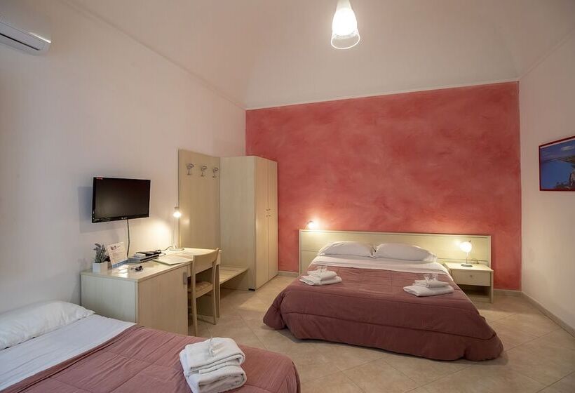 四人标准间, Casatrapani