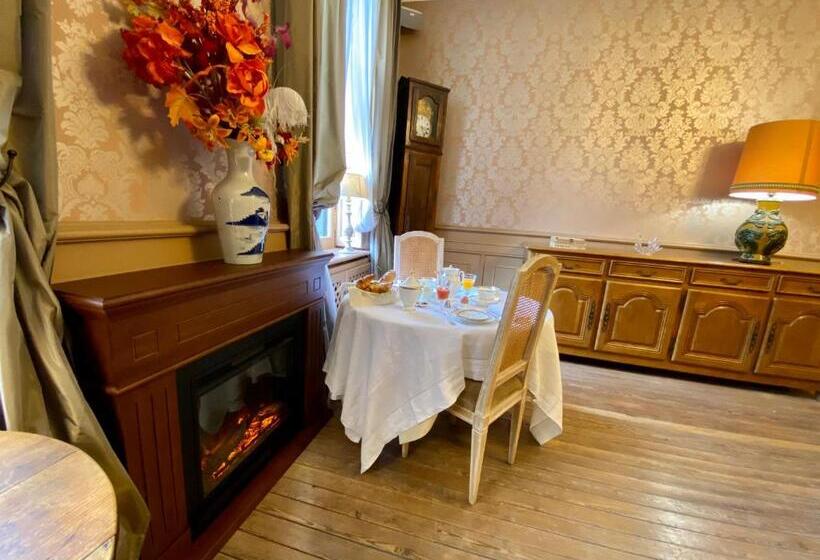 스탠다드 룸 가든 전망, Demeure Saint Louis Historic Manor, City 700m, Parking, Wifi, Electrical Terminal