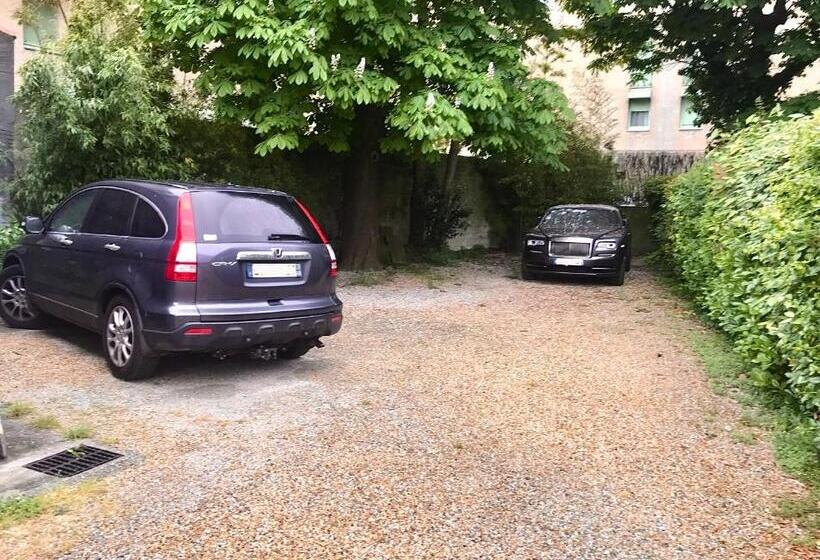 Номер Стандарт Вид на Сад, Demeure Saint Louis Historic Manor, City 700m, Parking, Wifi, Electrical Terminal