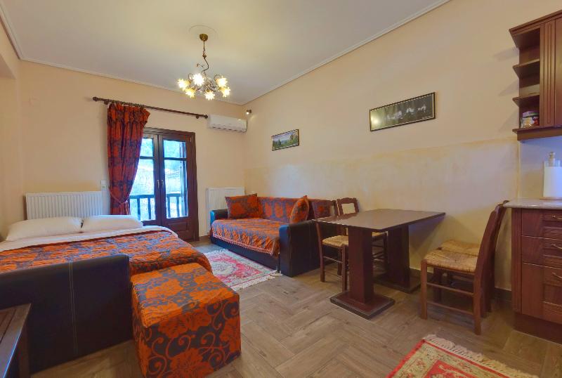 דירת חדר, Alsos House