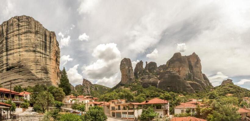 חדר משפחתי, Alsos House