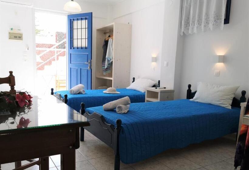 이코노미 룸, Aretousa Villas