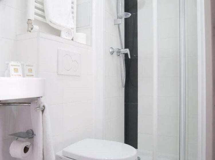 اتاق استاندارد, Bonsejour Montmartre