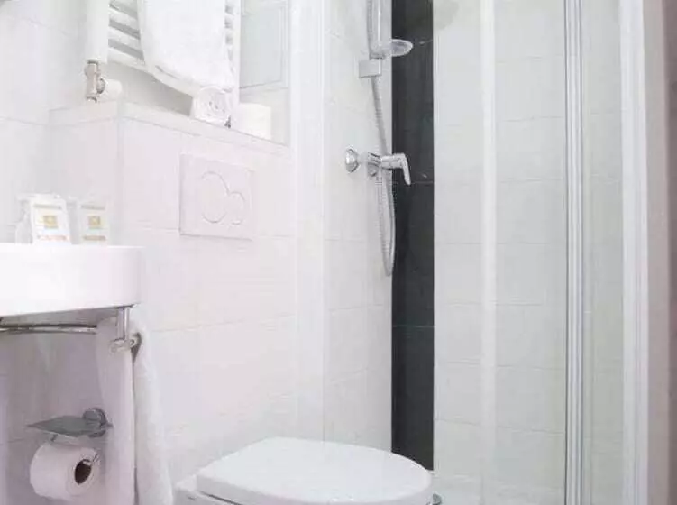 اتاق استاندارد, Bonsejour Montmartre