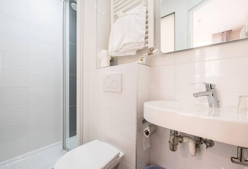 اتاق استاندارد یک نفره, Bonsejour Montmartre