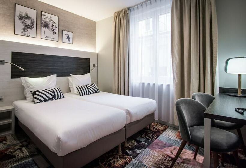 חדר סטנדרט לשלושה, Couvent Du Franciscain Centre Ville