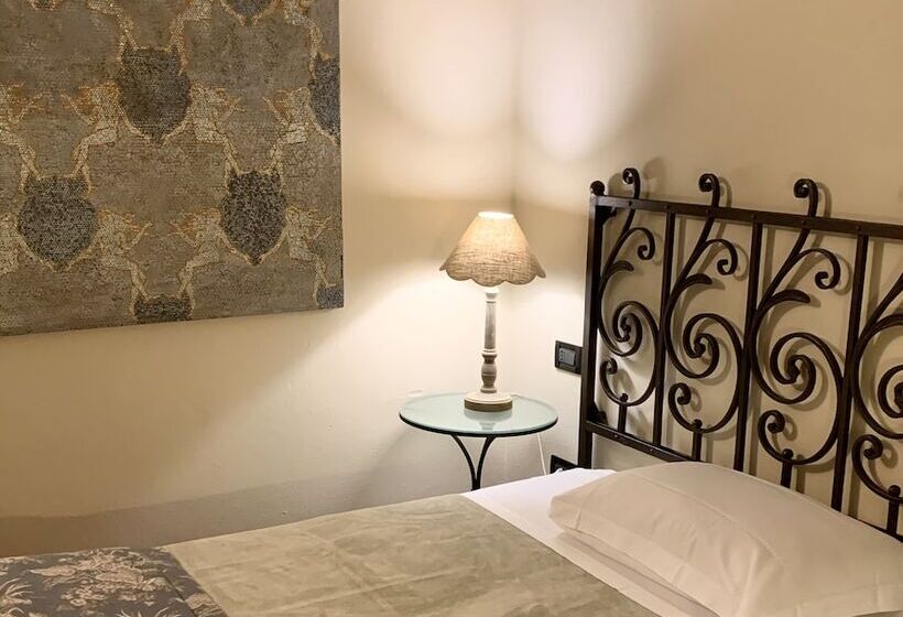 اتاق استاندارد, De Prati