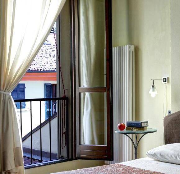 اتاق استاندارد, De Prati