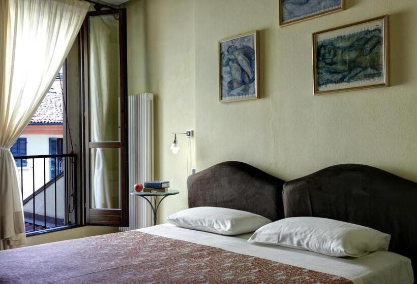 اتاق استاندارد, De Prati