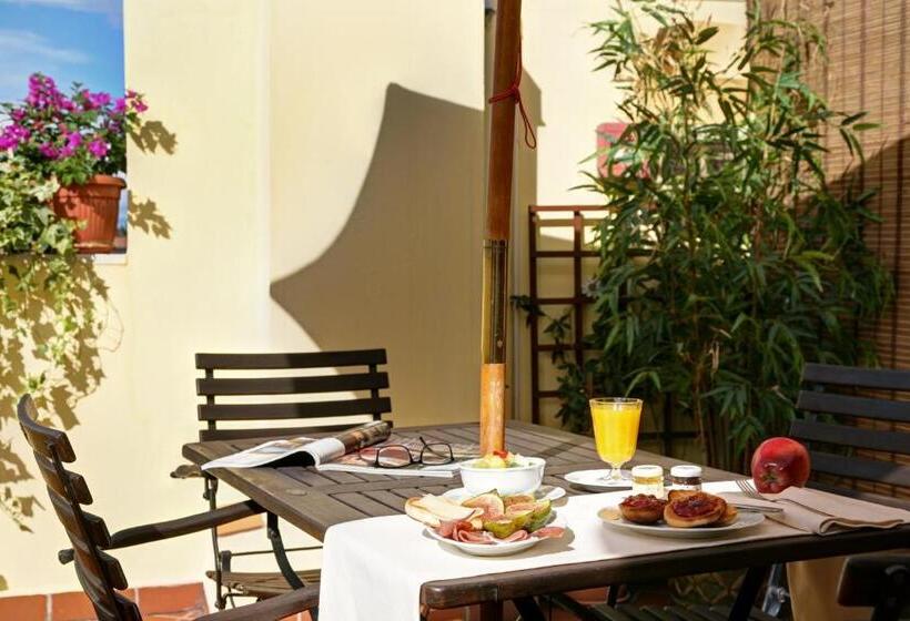 Suite with Terrace, De Prati