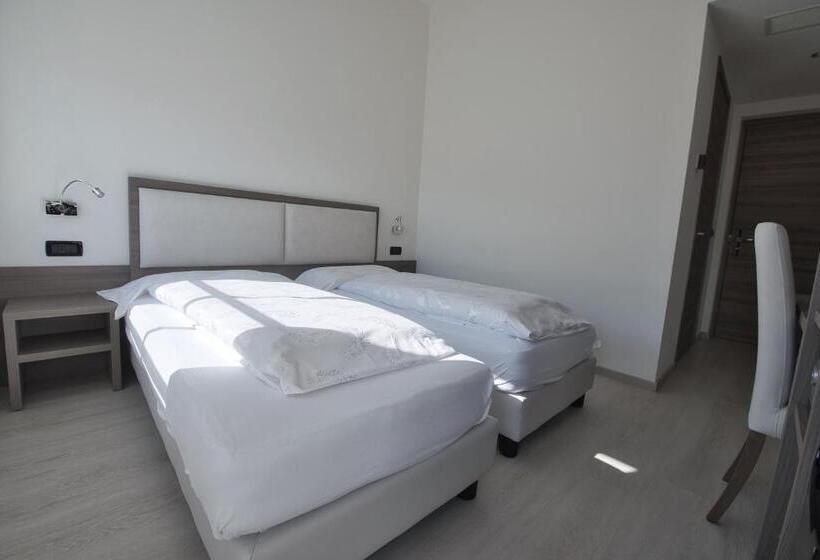 اتاق اکونومی, Garni Villa Fontana