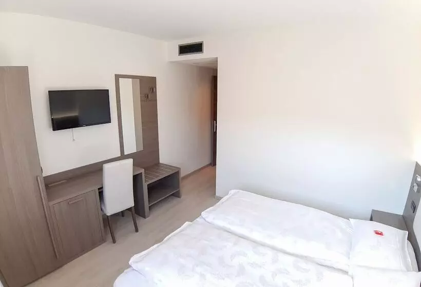 اتاق استاندارد یک نفره, Garni Villa Fontana