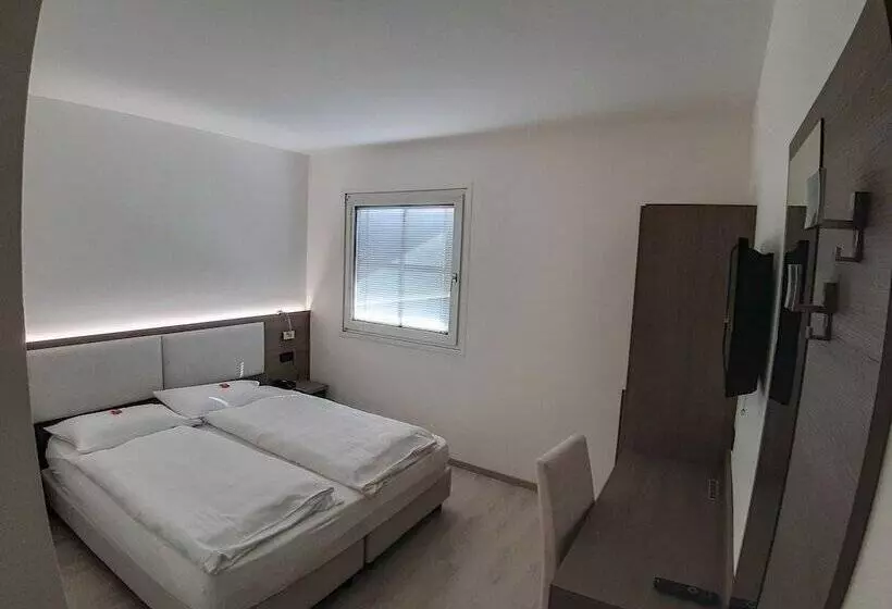 اتاق اکونومی, Garni Villa Fontana