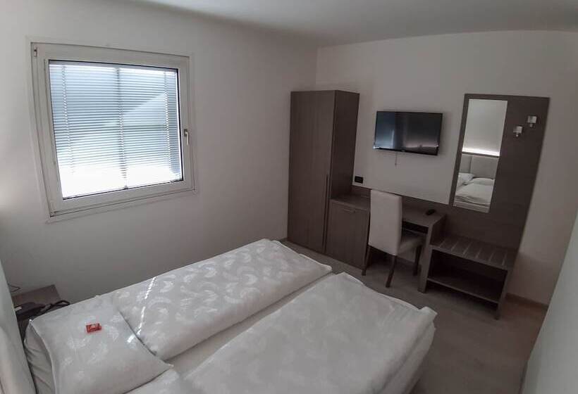 经济房, Garni Villa Fontana