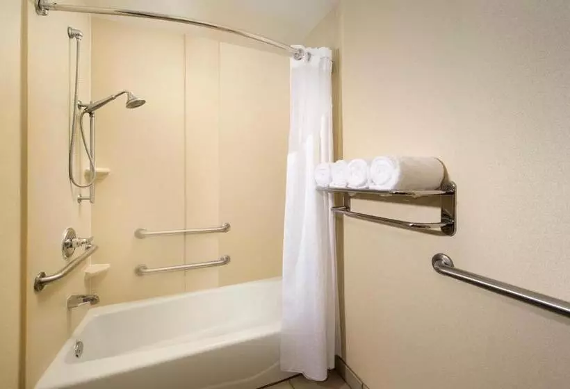 Standard Room Adapted for people with reduced mobility