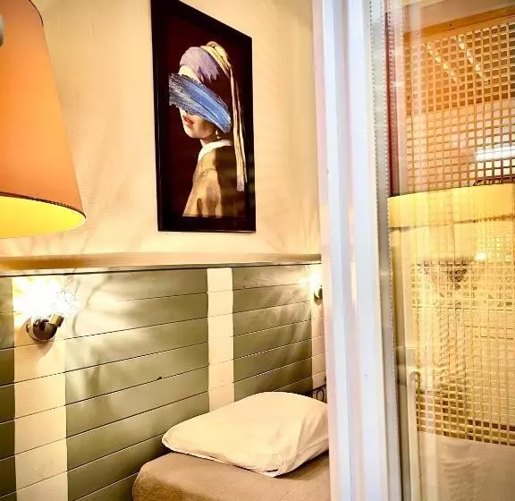 اتاق سوپریور یک تخته, Hôtel Paul Riquet