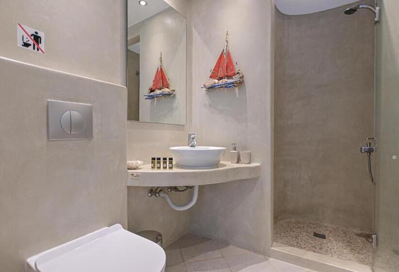 Studio Standard, Pension Sofi