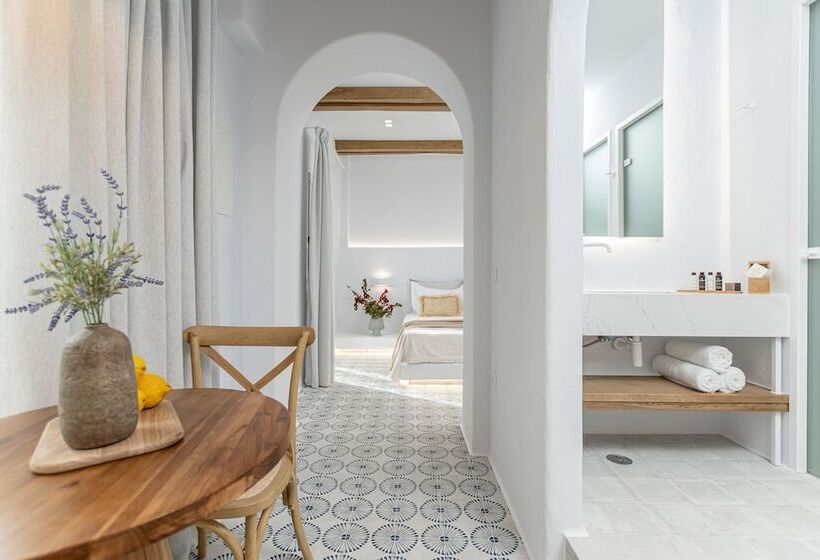 Studio Standard, Pension Sofi