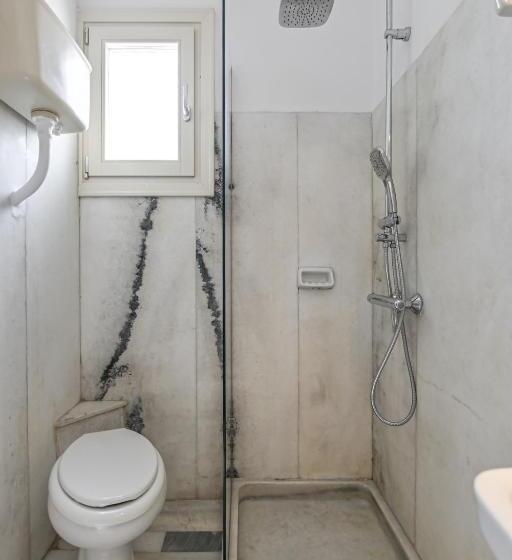 Номер Стандарт, Soula Naxos