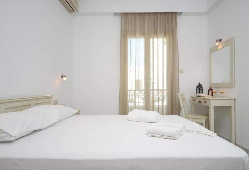 Номер Стандарт, Soula Naxos