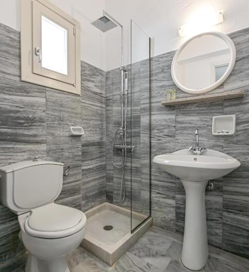 Студия Superior, Soula Naxos