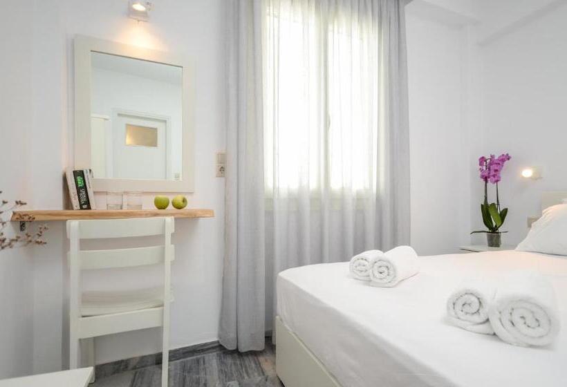 Студия Superior, Soula Naxos