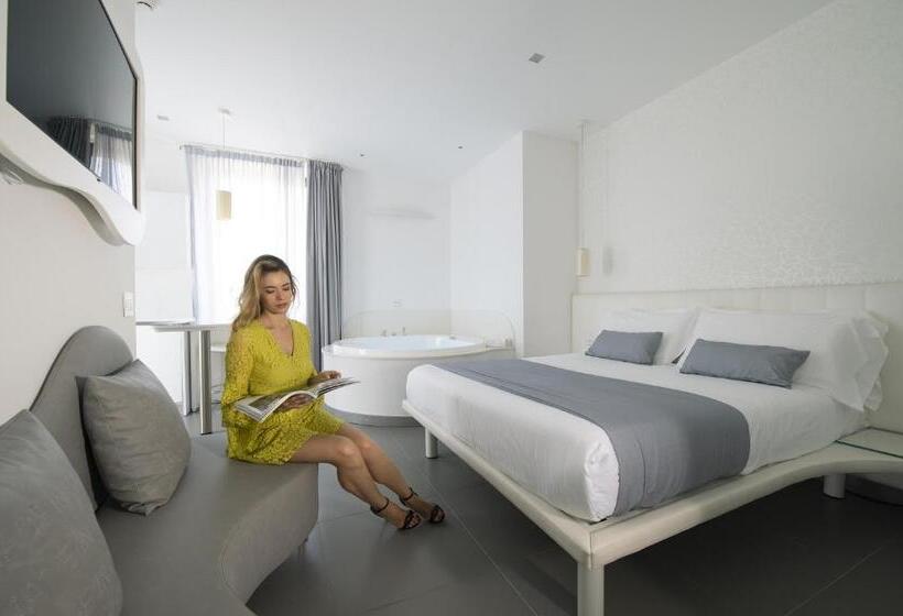 آپارتمان 1 خوابه, Mia Boutique