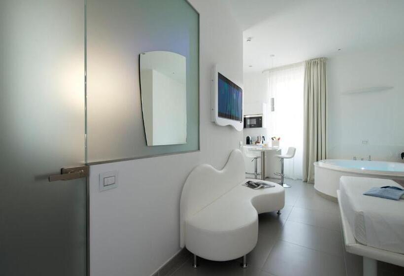 آپارتمان 1 خوابه, Mia Boutique