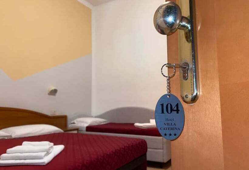 اتاق استاندارد چهار تخته, Villa Caterina