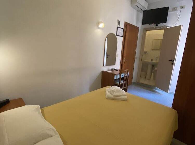 اتاق عادی, Villa Caterina