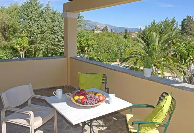 استودیوی استاندارد, Isabella Country House