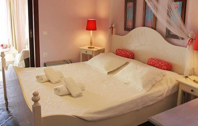 小型套房, Isabella Country House