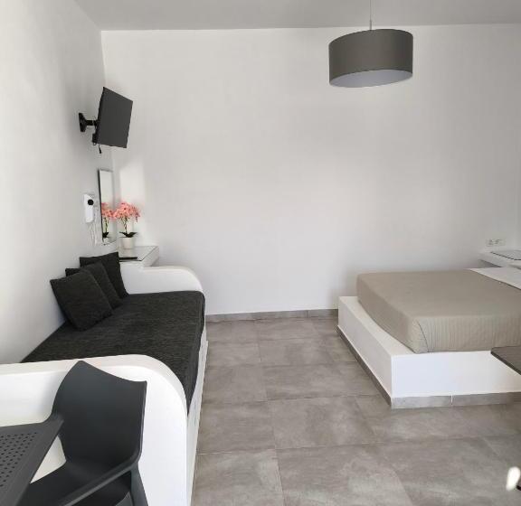 Студия Стандарт, Mary Rooms