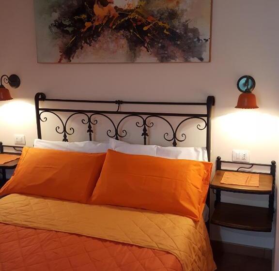 اتاق استاندارد, Poggiofelice B&b