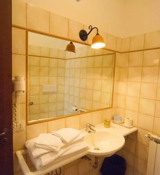 Perhehuone, Poggiofelice B&b